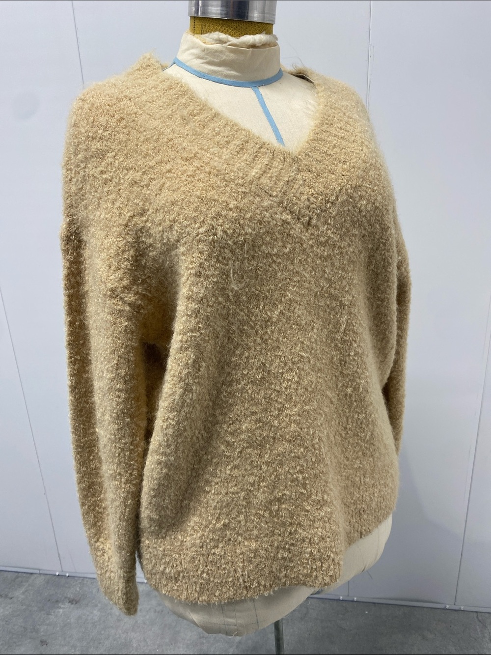 Aerie Teddy Boucle Oversized Sweater Soft & Cozy Cream Medium